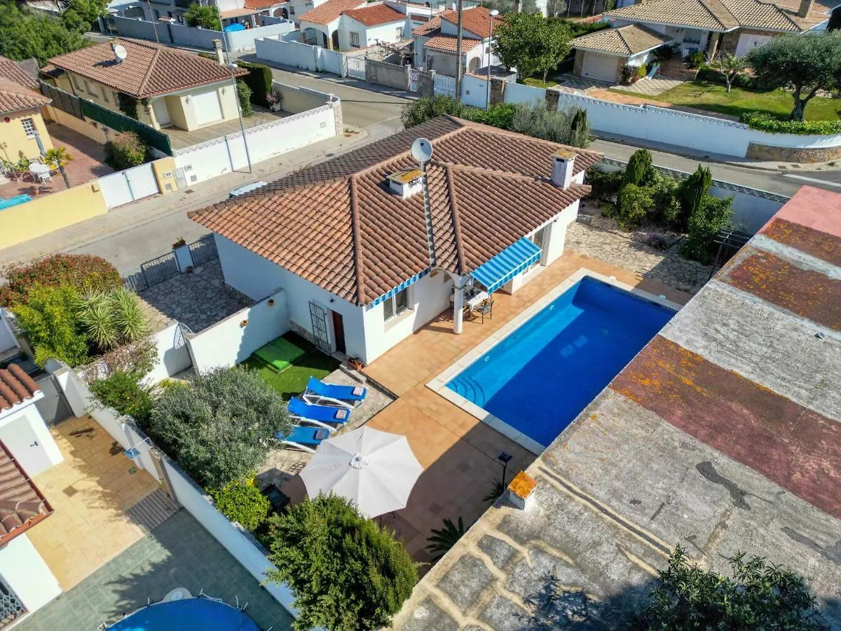 فيلا La Bellesa L' Escala 0*,